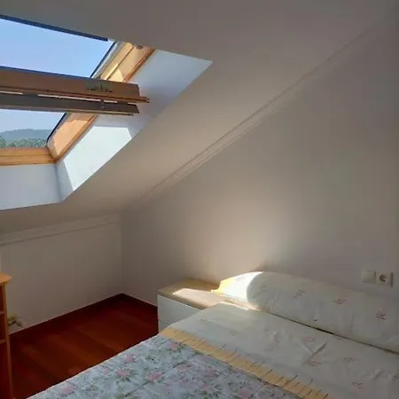 Atico Con 3 Habitaciones En Poio Esterno foto